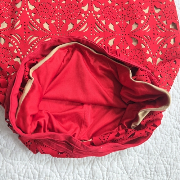 Tadashi Shoji Lasercut Lace Sleeveless Dress - Red Small - Picture 6 of 16